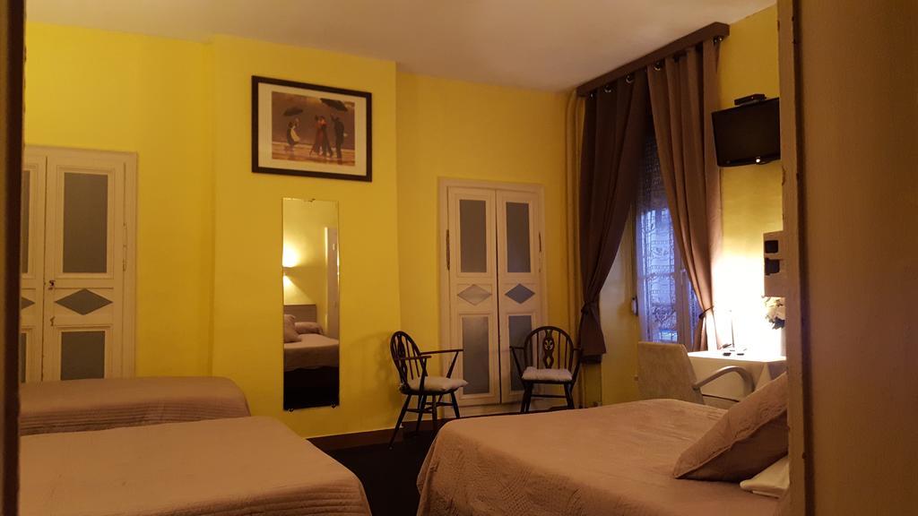 Hotel Ronsin Fresnay-sur-Sarthe Exterior foto