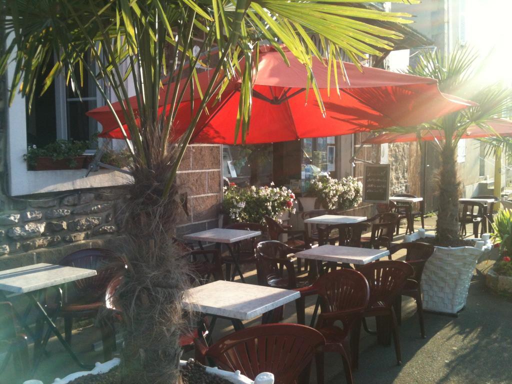 Hotel Ronsin Fresnay-sur-Sarthe Exterior foto